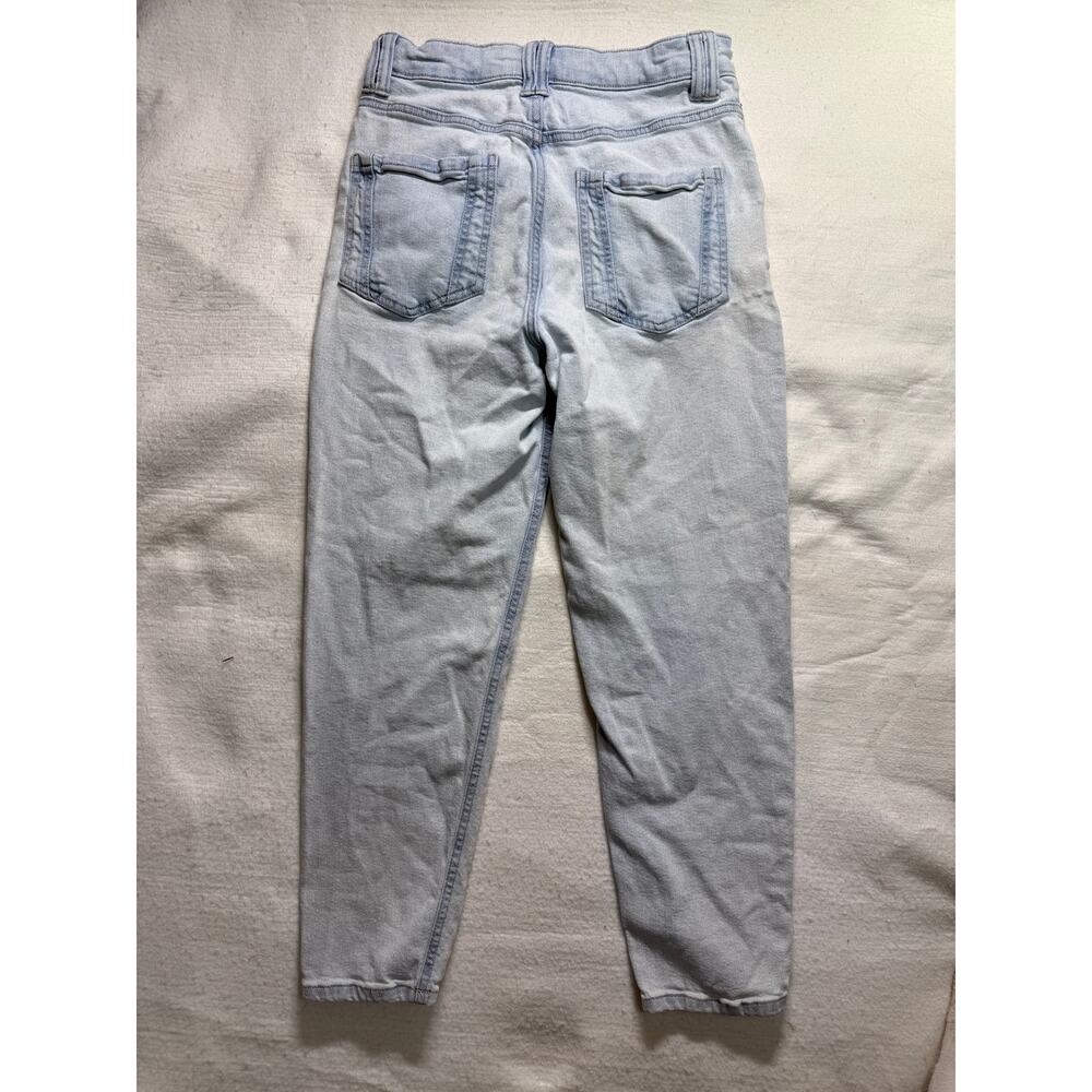 Wild Fable High Rise Mom Jeans (Size 4) - Picture 2 of 4